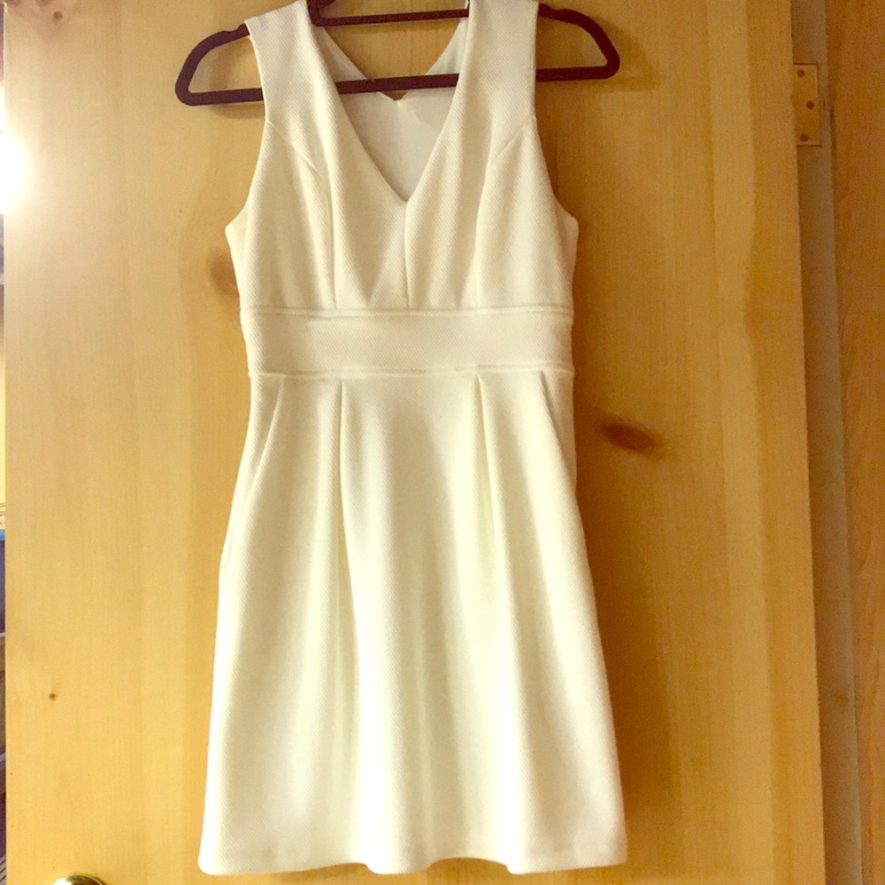 Von Maur- White dress